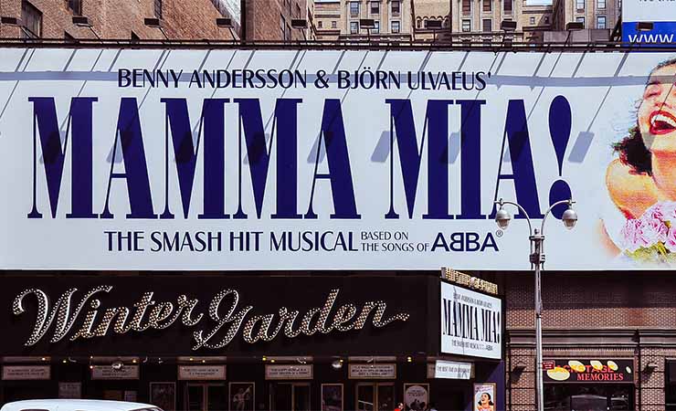 妈妈咪呀Mamma Mia | 来伦敦必看的音乐剧