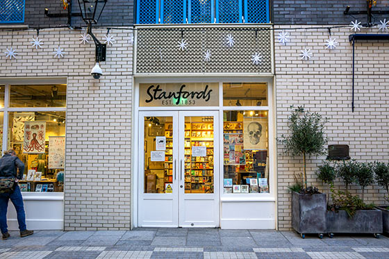 伦敦stanfords书店