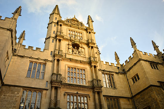 牛津大学图书馆