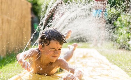 英国夏天消暑降温神器推荐｜降温喷雾、冰沙杯、冰枕、清凉精油等