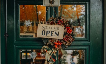 2025年英国圣诞节新年期间超市商店营业时间表