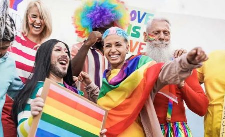 2026年英国LGBTQ彩虹大游行汇总 | 各大城市骄傲月活动