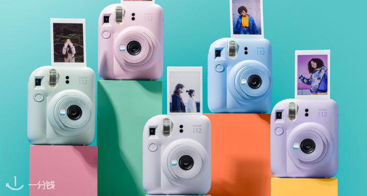 英亚Instax拍立得降价啦！高颜值Mini 12拍立得£73拿下！绝美复古滤镜，定格美好瞬间！