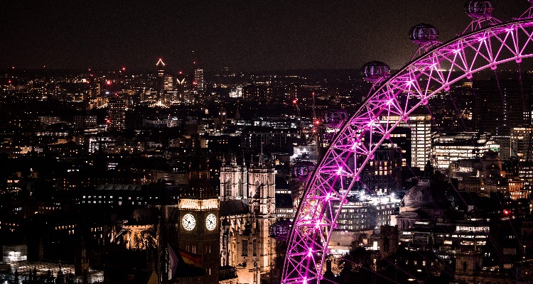 冬天怎么能不来伦敦眼🎡欣赏绝美夜景！线上订票7折仅£29！约会必去地✅