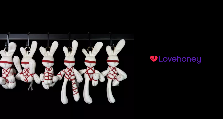 深夜福利🔞想玩点刺激的?蜡烛点燃...束缚蒙眼🙈SM热销排行5折起➕免费送小玩具!