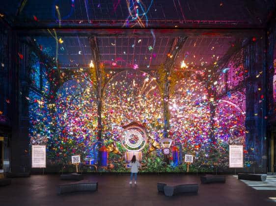 The Butterfly Trail at Outernet 伦敦来了！用指尖召唤蝴蝶，开启一场沉浸式魔法互动之旅