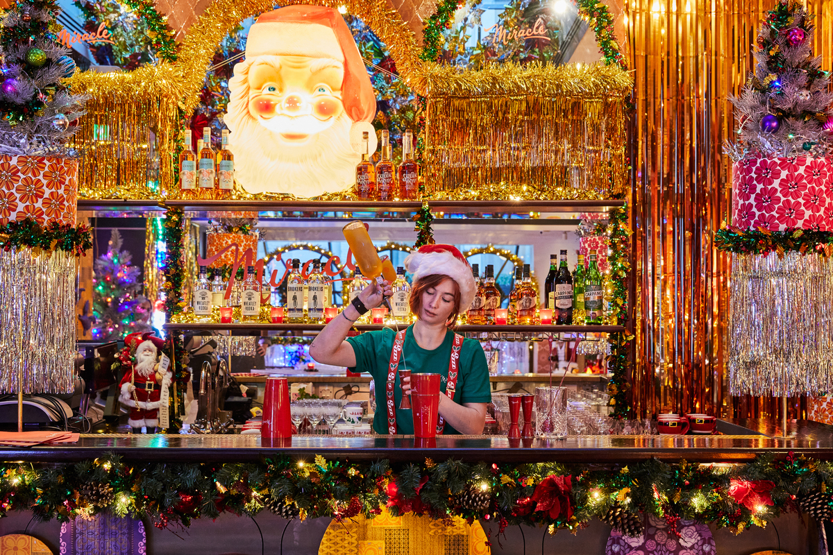 Miracle at Henrietta 圣诞鸡尾酒吧登陆伦敦！快来体验最欢乐的节日氛围
