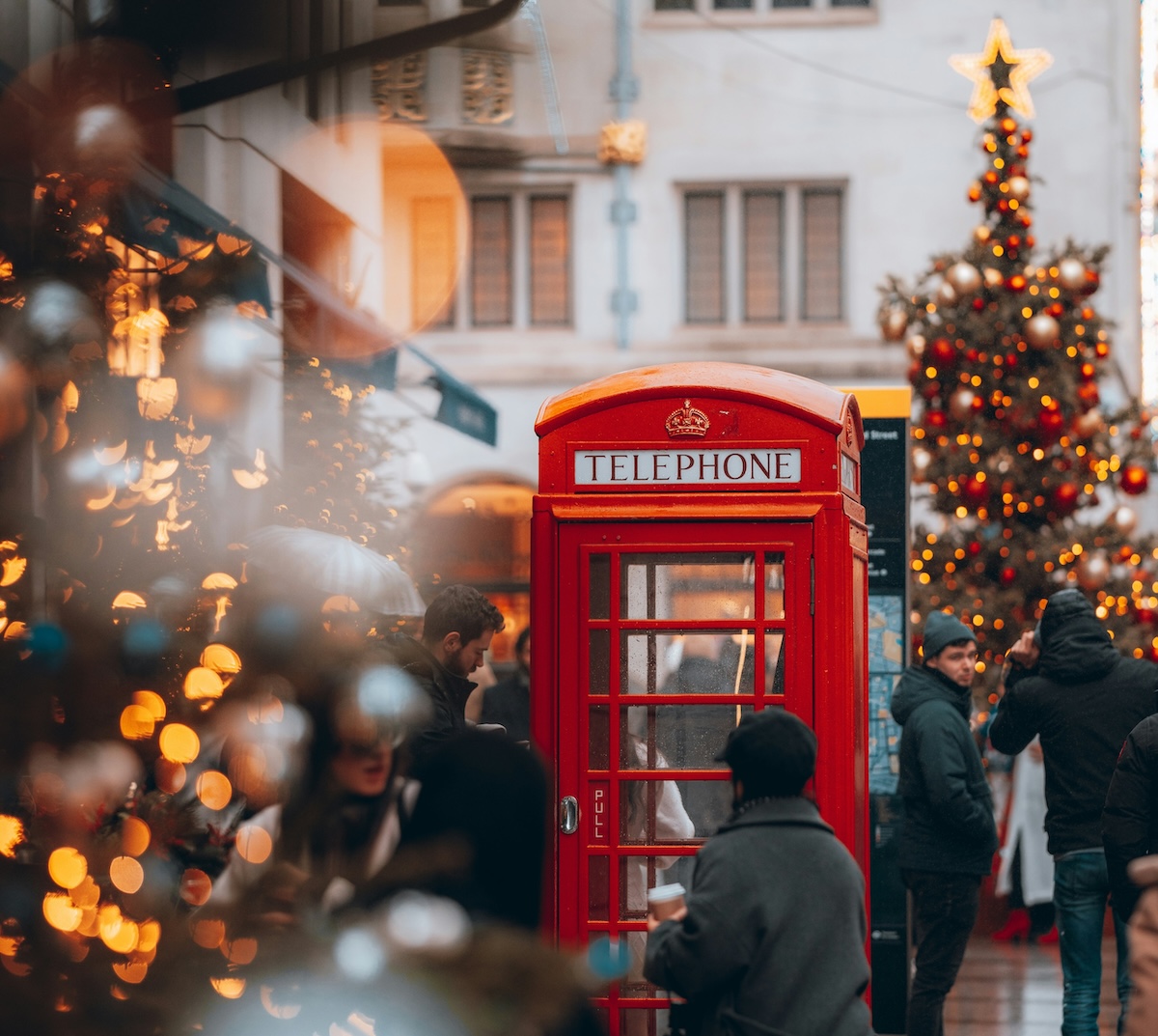 Toblerone 圣诞流动合唱快闪登陆伦敦！今年圣诞，街头遇见不一样的颂歌惊喜