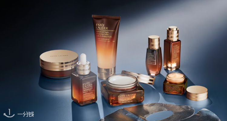 Lookfantastic UK雅诗兰黛限时2折起，正装面霜精华套装£78，明星夜霜低价速抢！