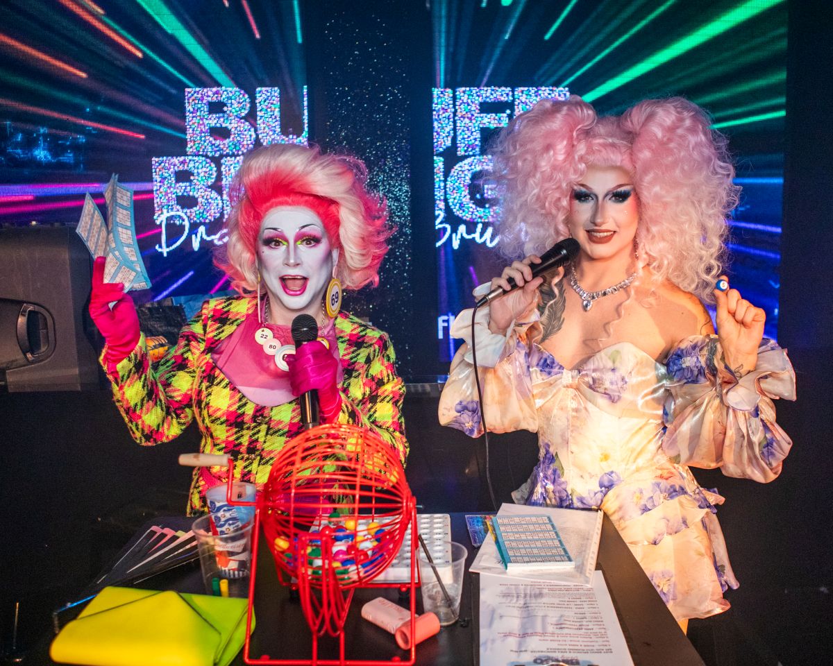 Buff Bingo Bottomless Brunch 伦敦来了！Drag Queen、Buff Butler、畅饮宾果，周末就要这样嗨！