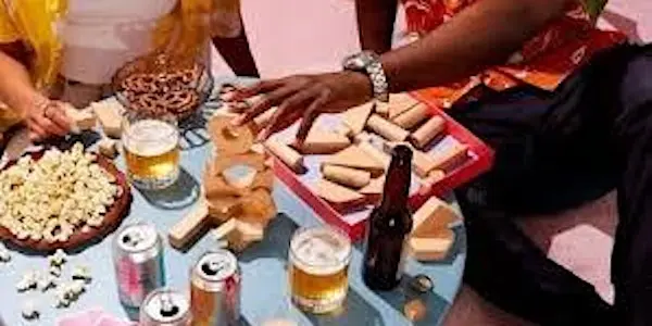 伦敦桌游社交夜来了！周五晚上，放下手机，来场面对面的游戏对决吧！