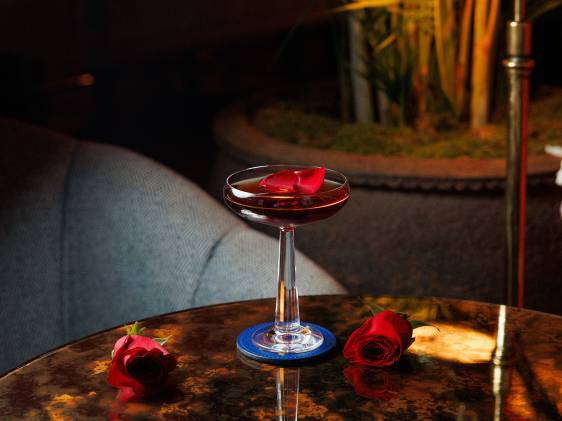 情人节诗歌快闪登陆伦敦！在珊瑚厅收获一首为你而作的专属情诗