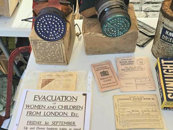 Hands on History: World War II – Homefront Object Handling 伦敦来了！亲手触摸二战文物，穿越回战时英国