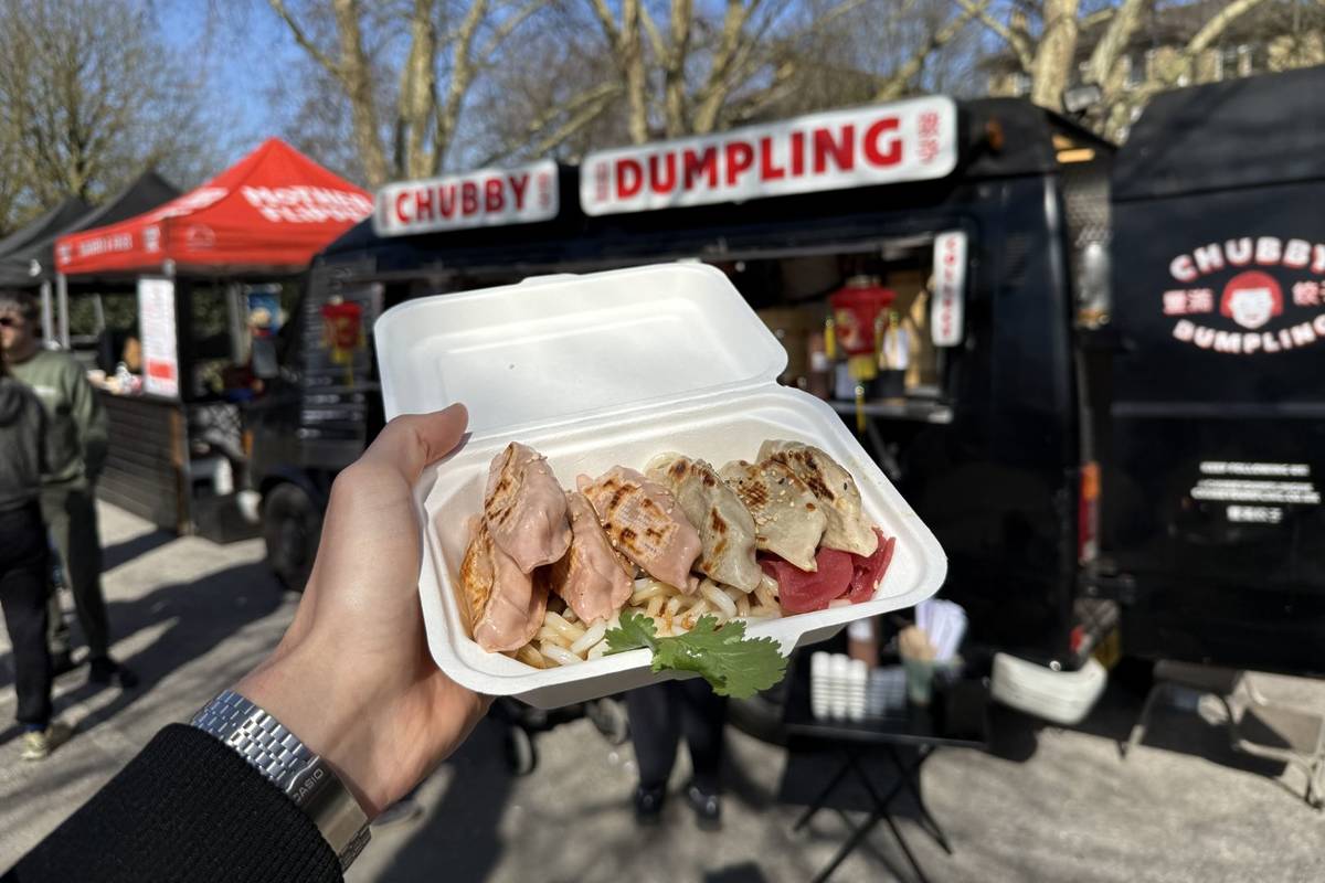 Chubby Dumpling饺子餐车来伦敦了！坐上复古消防车，品尝父女档的家传暖心美味