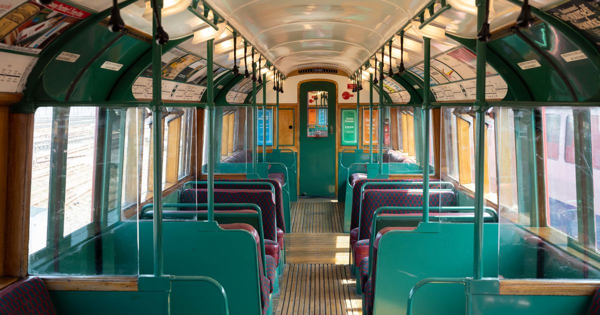 伦敦交通博物馆复古地铁之旅来了！跳上1938年的古董列车，穿越回没有手机信号的旧日伦敦