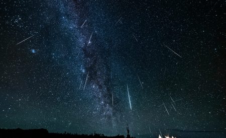 一起来看流星雨｜2026英国流星雨时间表及绝美观星地推荐