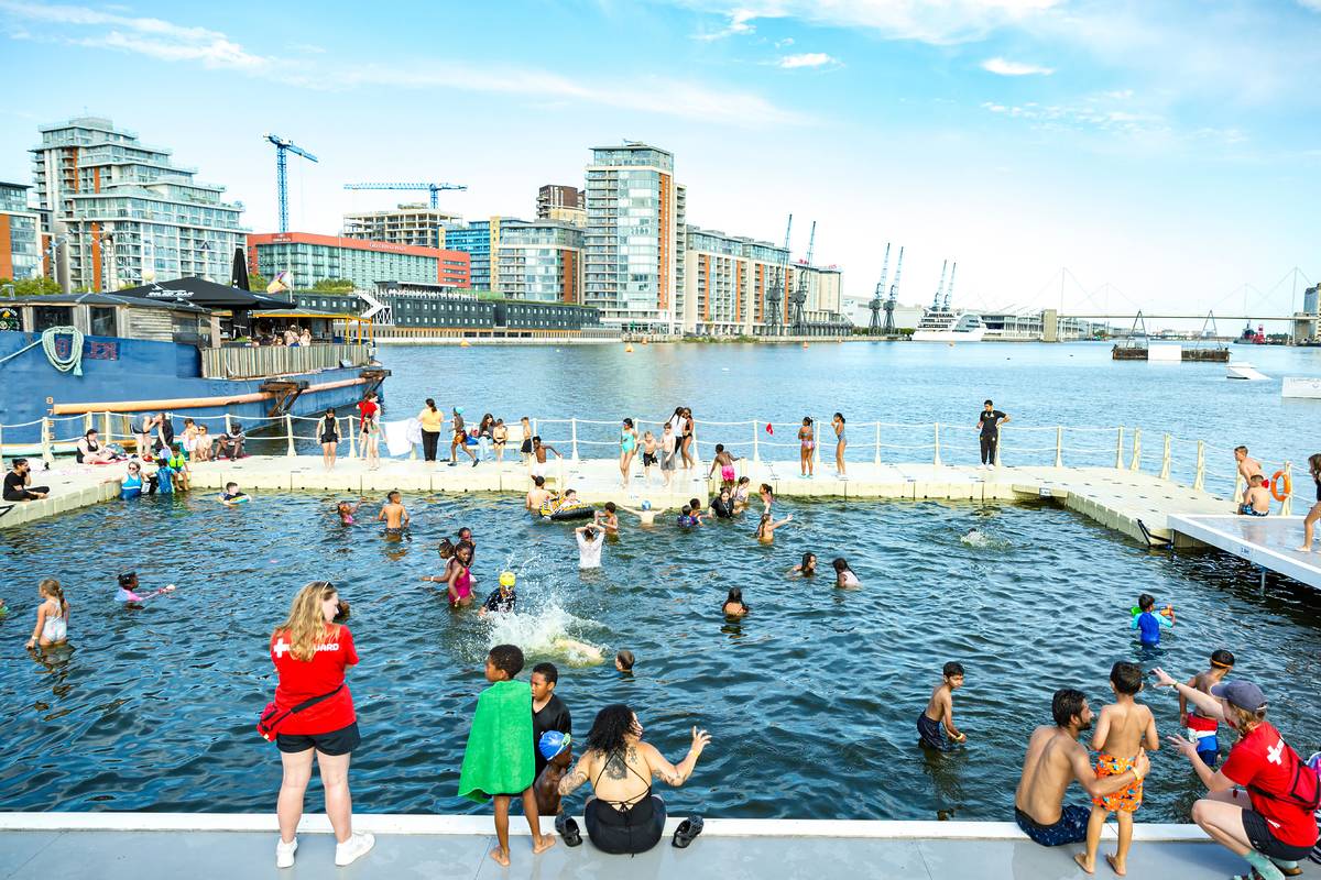 Summer Splash 来伦敦了！在皇家码头免费畅游一夏。