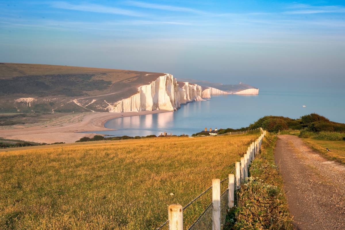 Cuckmere Haven 来了！英国最佳海滩之一，七姐妹悬崖脚下，距伦敦仅2小时
