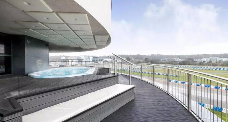 🏨 英国4星Spa酒店双人入住仅£138.99🔥含早餐+Prosecco！可选晚餐Spa，太香了🤩